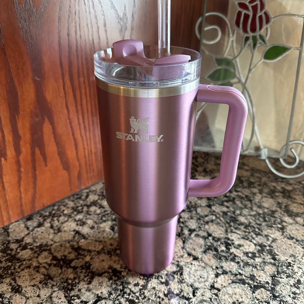 Stanley Purple Primrose Glow 40 oz